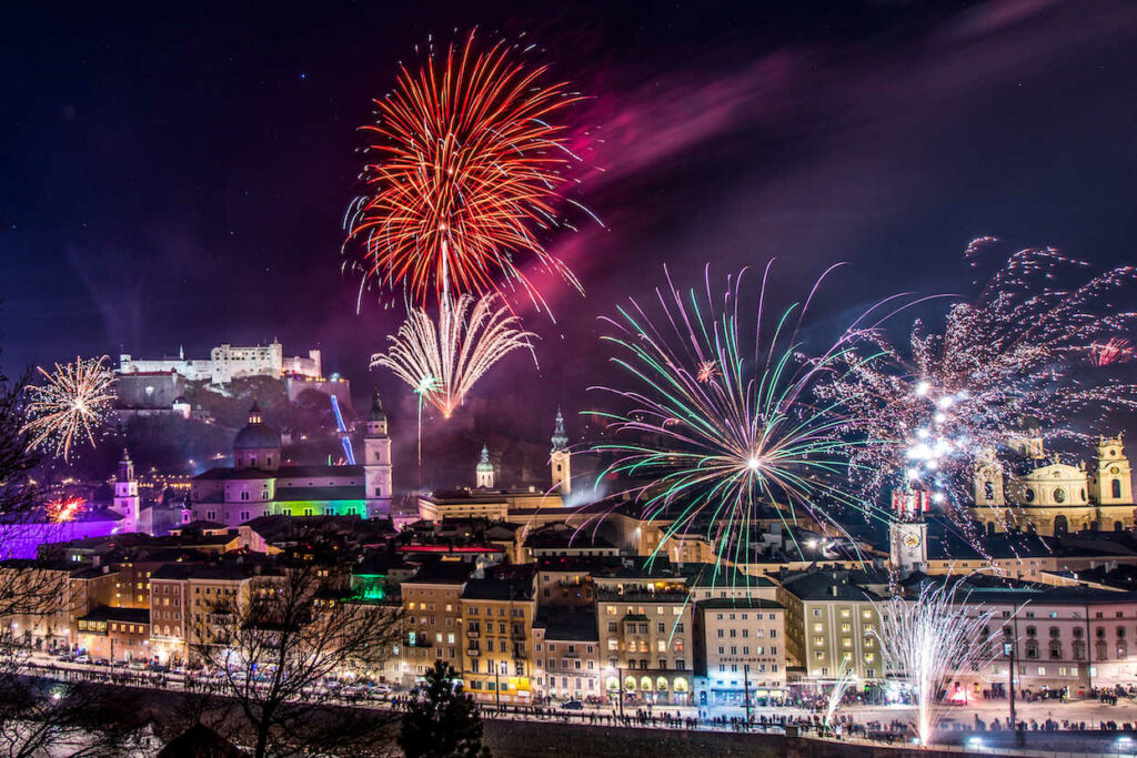 Feuerwerk über Salzburg